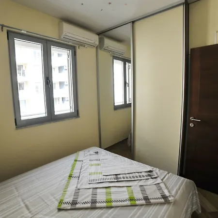 Apartment Center Lux Budva